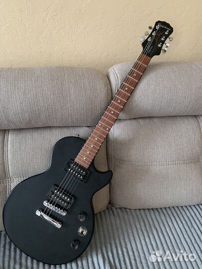 Электро гитара