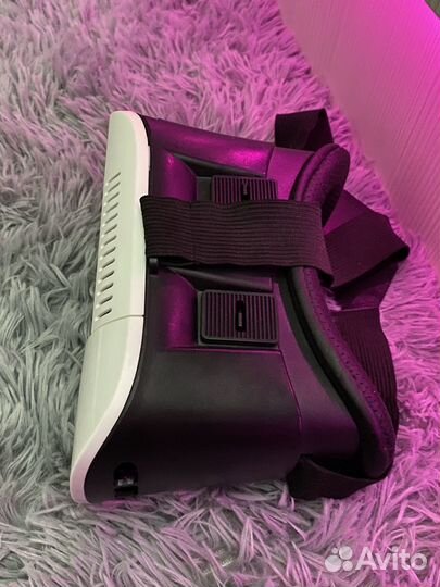 Очки виртуальной реальности с пультом