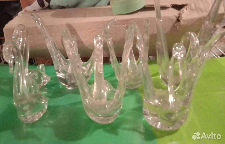 Стеклянные лебеди салфетницы