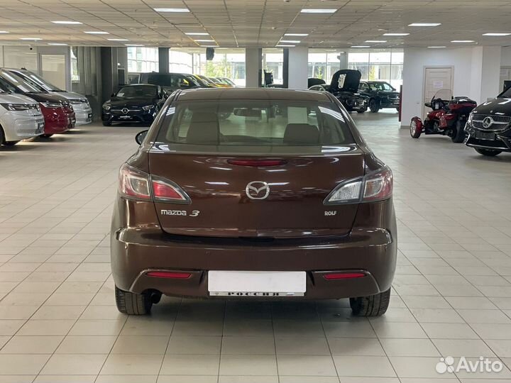 Mazda 3, 2012