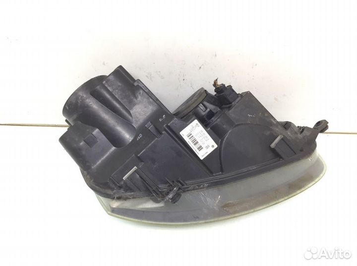 Фара 1K6941005E Volkswagen Golf 5 (2003-2009)