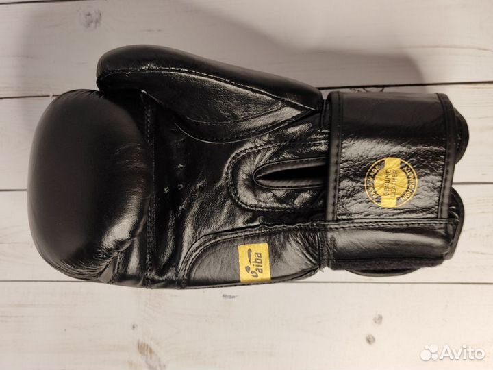 Боксерские перчатки Top ten 10oz