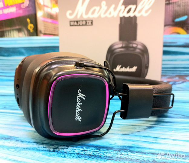 Беспроводные накладные наушники