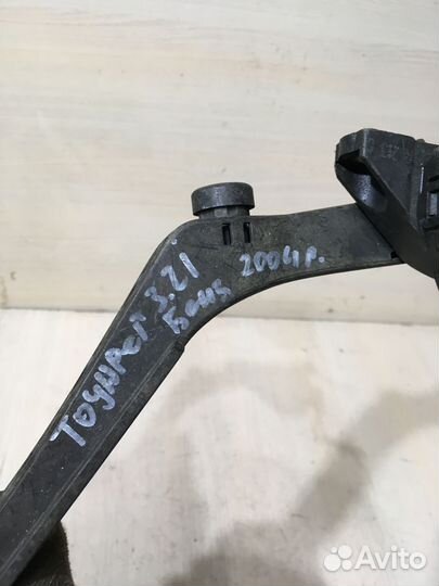 Педаль газа Фольксваген Тоуарег 3.2 AZZ 7L0723507A