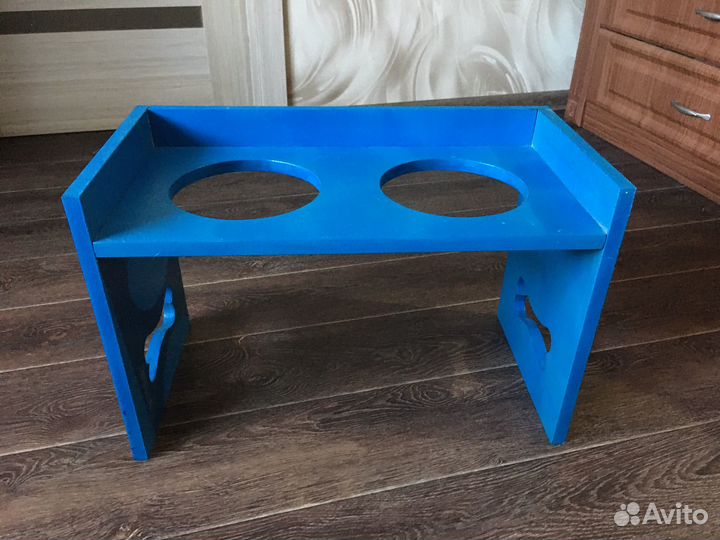 Стойка для мисок