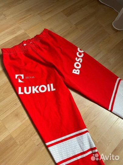 Гоночный лыжный комбинезон