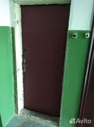 Дверь левая