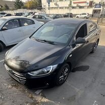 Hyundai Elantra 2.0 AT, 2017, 170 000 км, с пробегом, цена 1 400 000 руб.