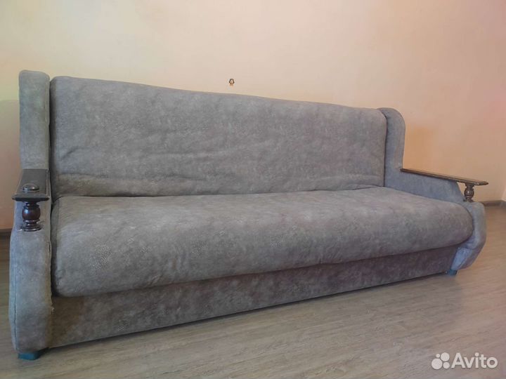 Диван и 2 кресла бу