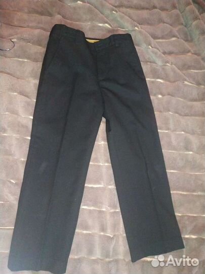 Костюм (брюки, рубашка, жилет) для школы с обувью