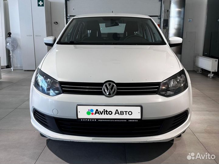 Volkswagen Polo 1.6 AT, 2015, 140 336 км