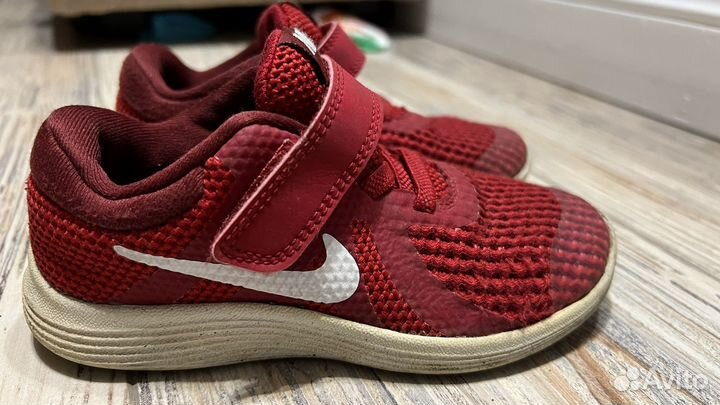 Кроссовки nike детские