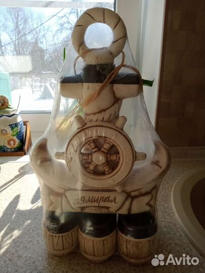 Графин со стопками