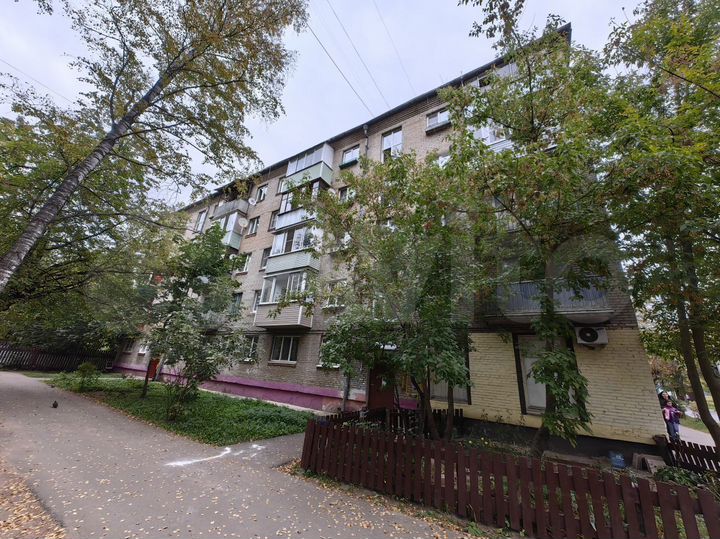 2-к. квартира, 41 м², 3/5 эт.
