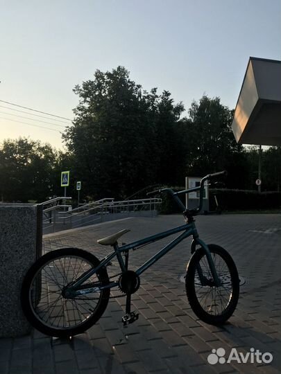 Трюковой велосипед bmx