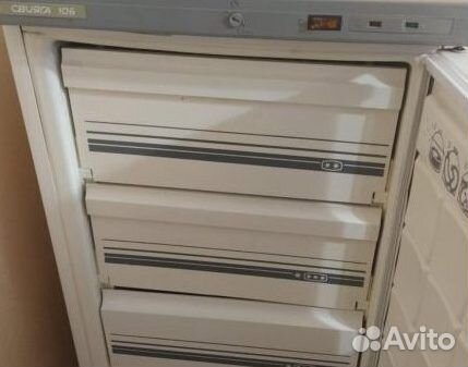 Морозилка Свияга(Pozis) 1,4м, 220л, отл соcтоянии