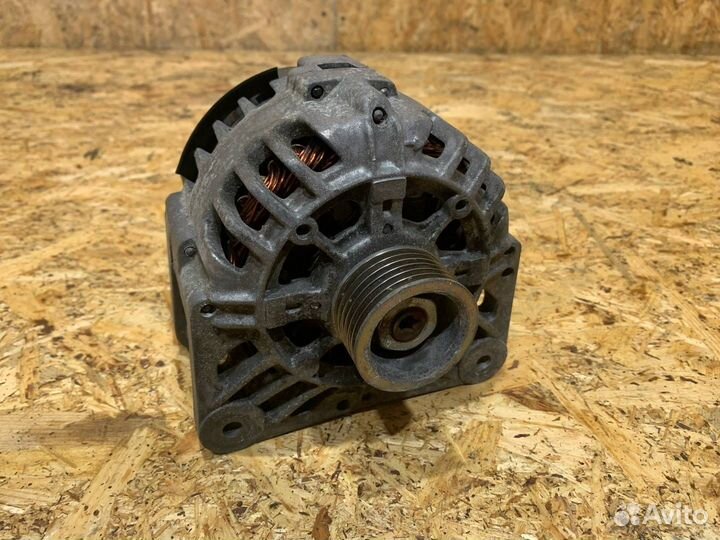 Генератор Renault Laguna 2 2005 SG9B053