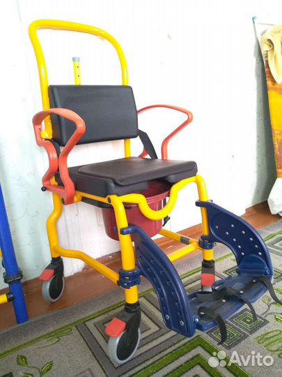 Стул санитарный