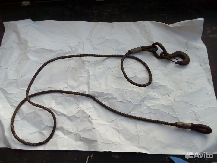 Трос буксировочный металлический с крюком 3 метра