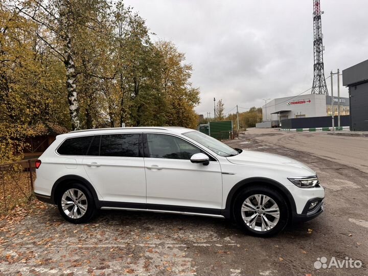 Volkswagen Passat 2.0 AMT, 2020, 220 000 км