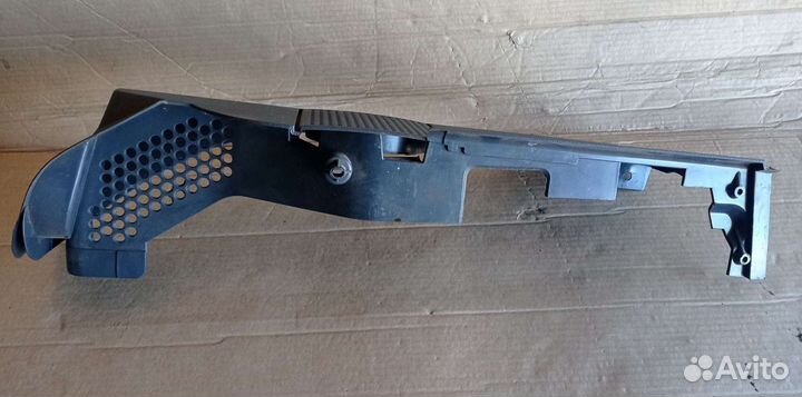 Полка багажника