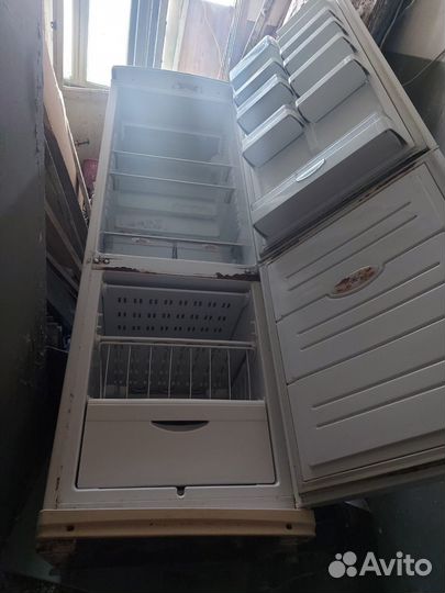 Холодильник на запчасти