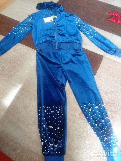 Спортивный костюм женский 44 46 новый