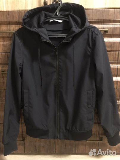 Ветровка Zara