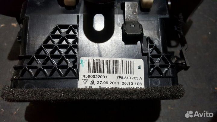 Дефлектор воздушный левый Porsche Cayenne 958