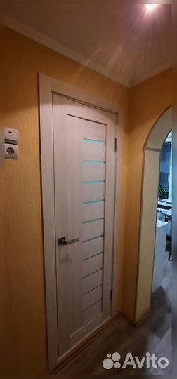 Двери межкомнатные из массива
