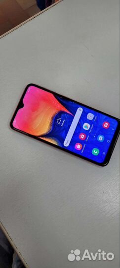 Телефон Samsung galaxy a10