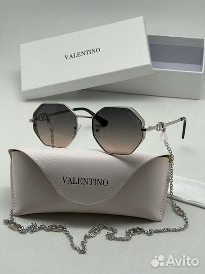 Солнцезащитные очки женские