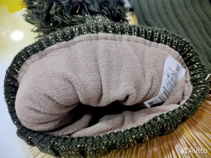 Новый женский комплект (шапка и снуд шарф)