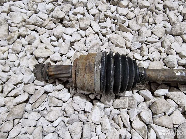 Привод правый Лансер 10