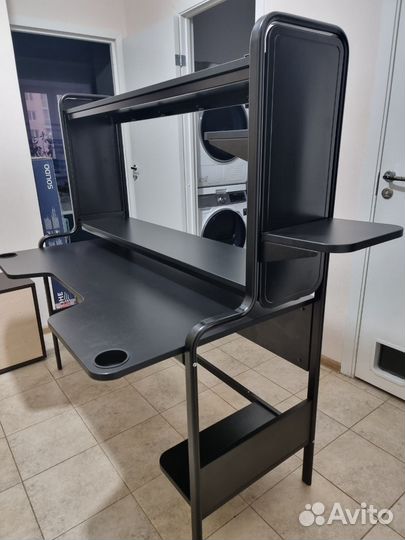 Компьютерный игровой стол IKEA fredde