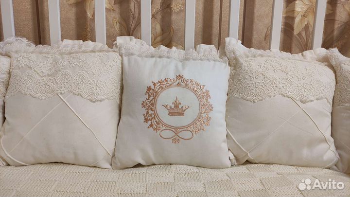 Бортики в кроватку