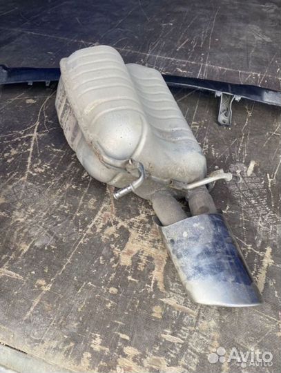 Задняя банка глушителя mercedes w204