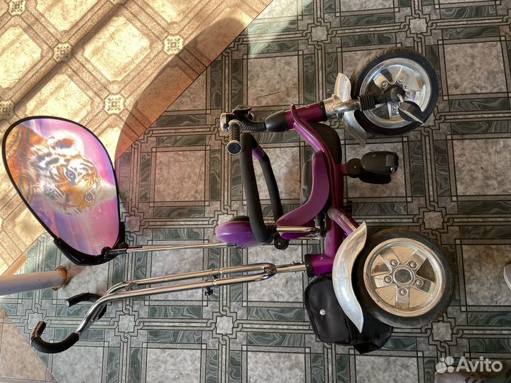 Детский трехколесный велосипед