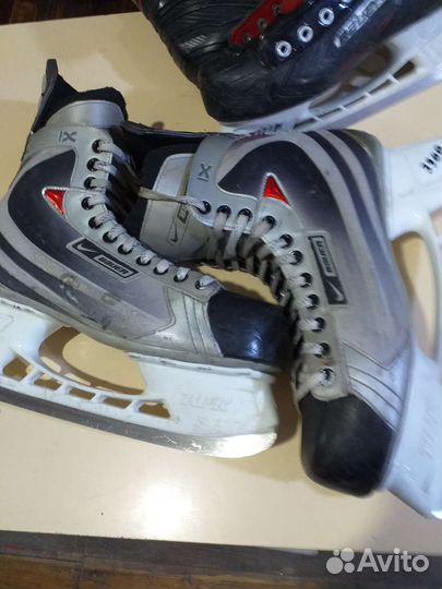 Коньки хокк. Большие 48рр. Бауер отл. Сост