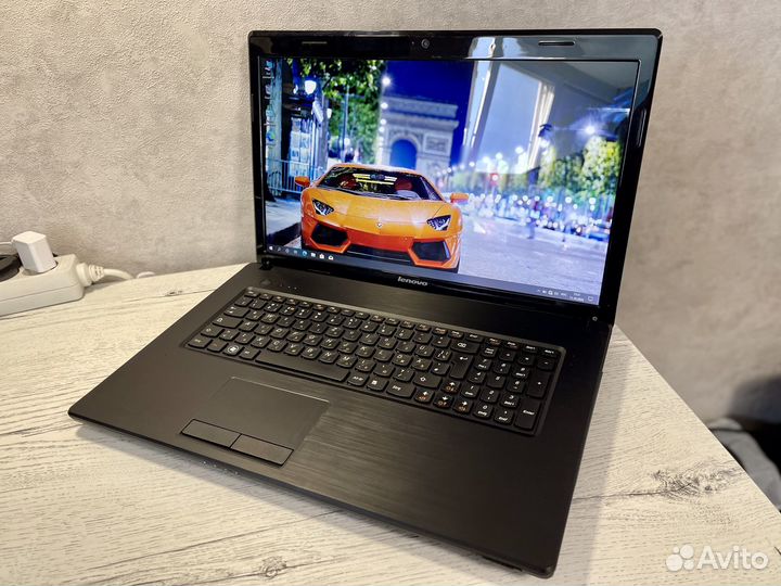 Lenovo 17,3/i5-3th/nvidia/8гб огромный игровой