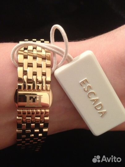 Эскада Часы позолота с бриллиантами оригинал