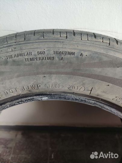 Nexen Classe Premiere 672 215/60 R17 96H