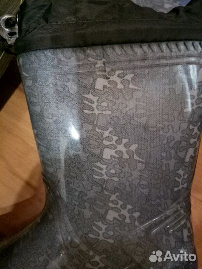 Резиновые сапоги