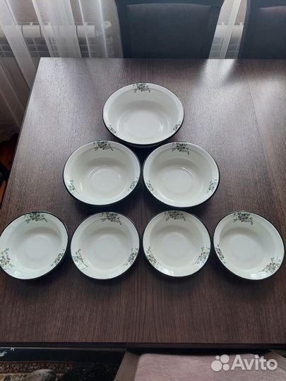 Статуэтка птичка