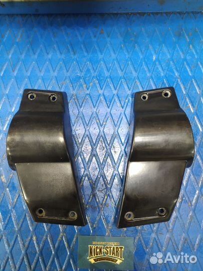 Боковой пластик Yamaha XJR400