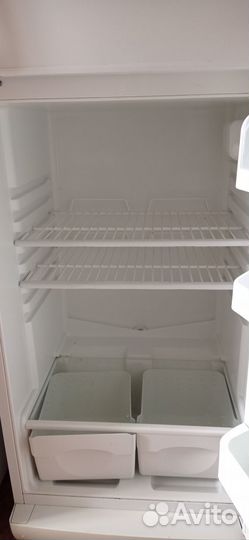 Продам холодильник не рабочий