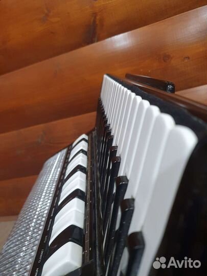 Аккордеон Dellape Super Maestro