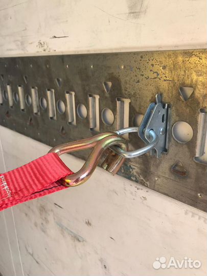 Крепёж для такелажной рейки полукруг на 2000кг