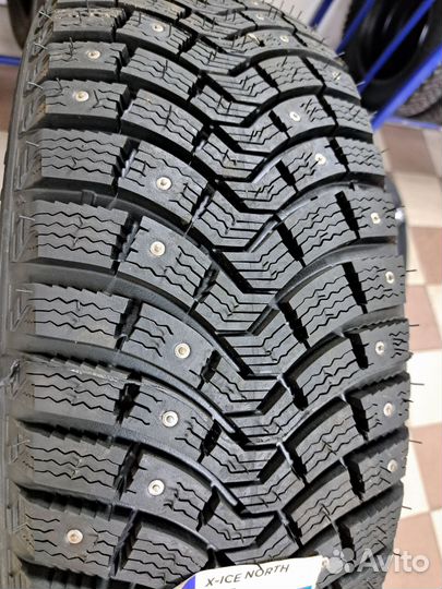 Michelin X-Ice North XIN2 215/65 R16 102T