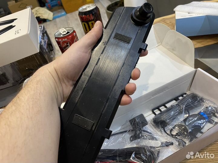 Зеркало и камерой заднего вида